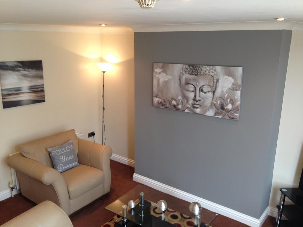 Flex Lets - Azalea Terrace Apartment