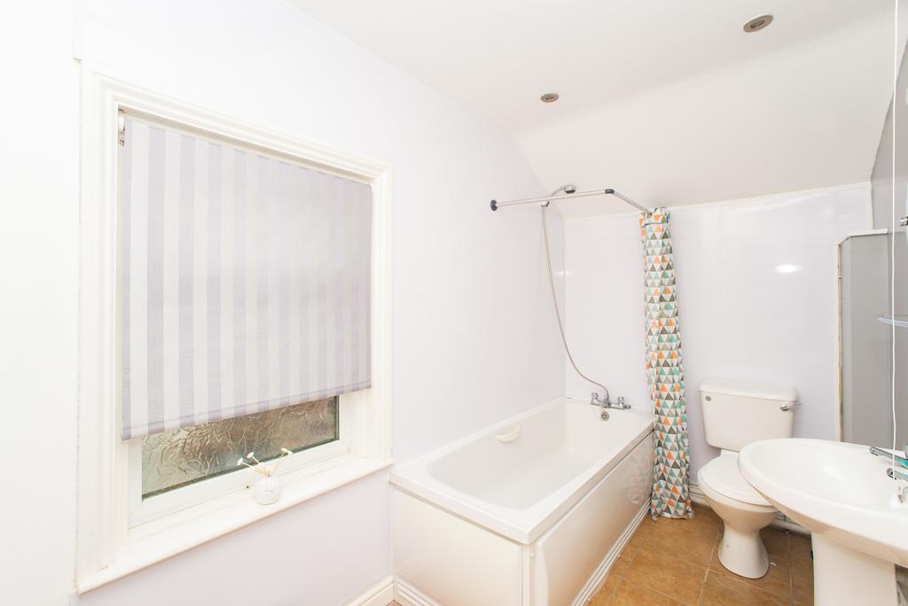Flex Lets - Azalea Terrace * Sunderland (Tyne and Wear)